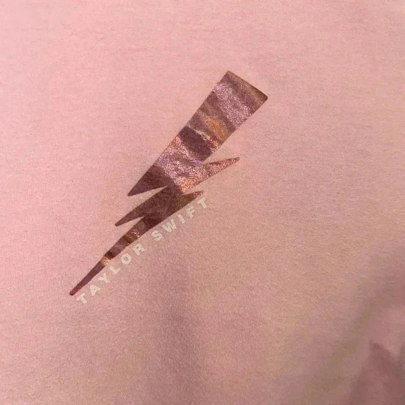 RARE TAYLOR SWIFT Official Merch Lover Era Concert Tour T-Shirt Lightning Bolt - Picture 5 of 7